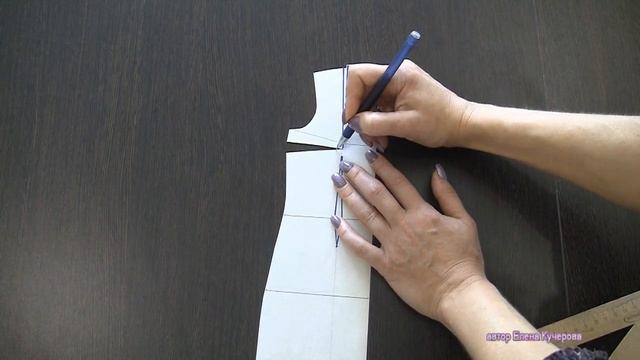 Как перенести вытачку в боковой шов и в линию талии. Моделирование лифа смотреть онлайн