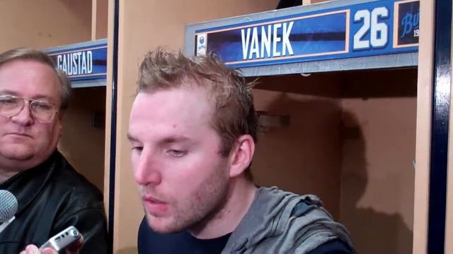 THOMAS VANEK "FLYER KILLER" смотреть онлайн