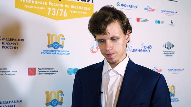 Тур 4. Интервью с Владиславом Артемьевым смотреть онлайн
