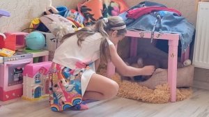 Вы только посмотрите на этого смешного щенка бульдога!