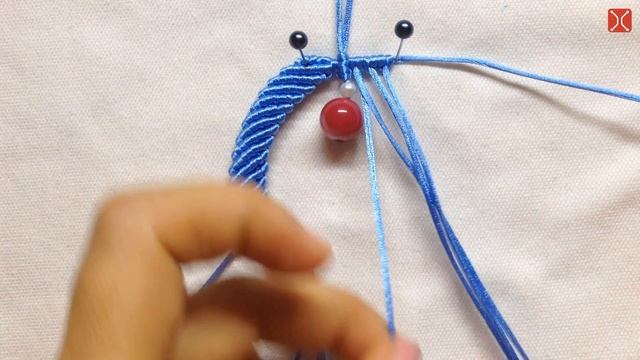 Macrame keychain tutorial - Another way to make a heart shape pattern - Làm móc khóa trái tim смотреть онлайн