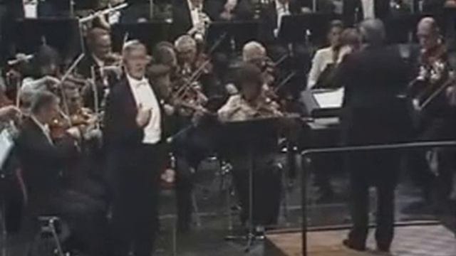 Cesare Siepi as Leporello Il catalogo Don Giovanni смотреть онлайн