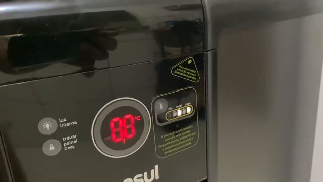 Display cervejeira cônsul - É normal ficar piscando a luz por bastante tempo? смотреть онлайн