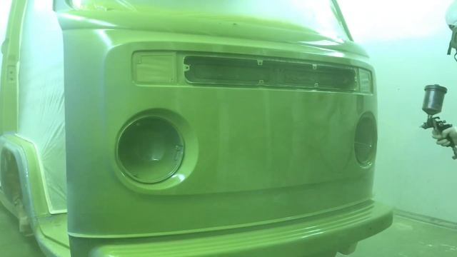 Покрасили Volkswagen Transporter t2 полностью, конец 6 ти летней истории. смотреть онлайн