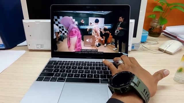 MacBook retina 12 inch tipe A1534 смотреть онлайн
