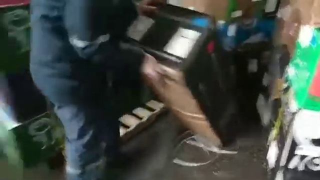 Более 95-ти тысяч незадекларированных цветов смотреть онлайн