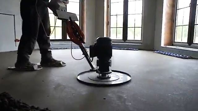 Укладка стяжки пола