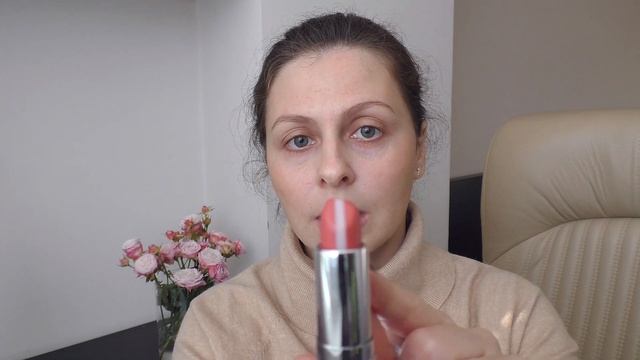 Помада для губ Hydra Care Lipstick от ARTDECO
