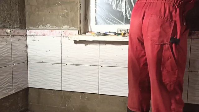 Укладка плитки в ванной. Поэтапные процессы в описание. смотреть онлайн