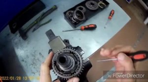 Сборка коробки ВАЗ 2110(валы и дифференциал)