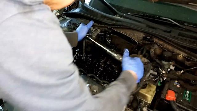 Замена шайб обратки и огнеупорных шайб форсунок Mazda 2.0 ( RF7J ) / Оживление Mazda 6 (часть 1). смотреть онлайн