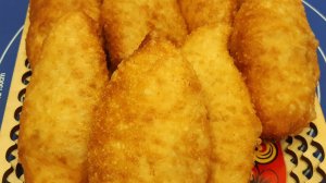Жаренные пирожки с картошкой