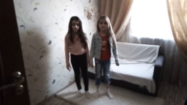 Мега танец двух сестёр смотреть онлайн