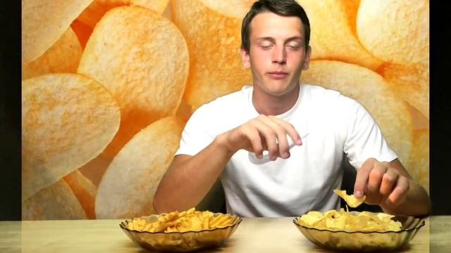 Магазинные VS Домашние чипсы | ЧТО ЛУЧШЕ? | СРАВНИВАЕМ ЧИПСЫ смотреть онлайн