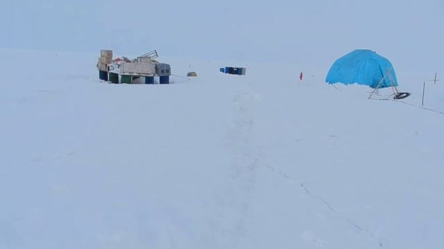 Трещина у нашего дома