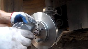 Замена тормозных колодок и дисков.Шевроле Лачетти.