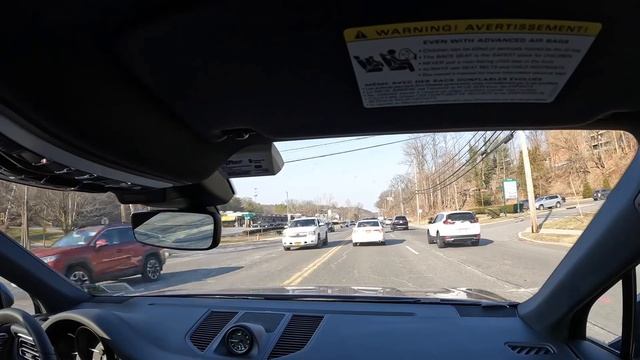 2022 Porsche Macan Base Model HD 1080p смотреть онлайн