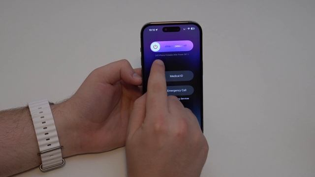How To Track a TURNED OFF and NO BATTERY iPhone (Stolen/Lost)! смотреть онлайн
