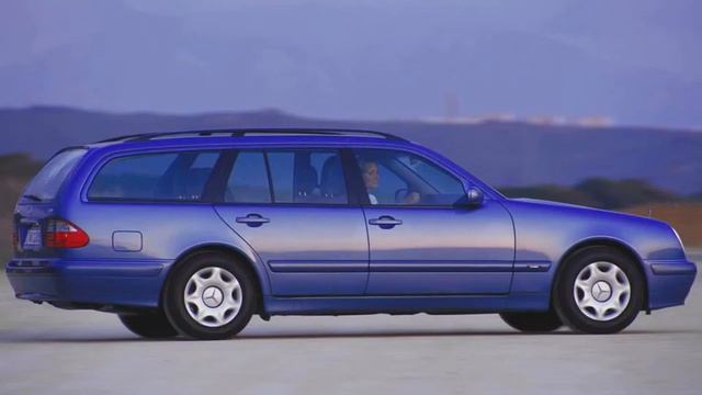 Mercedes Benz E klasse II W210 S210 Wagon 5 doors Exterior & Interior смотреть онлайн