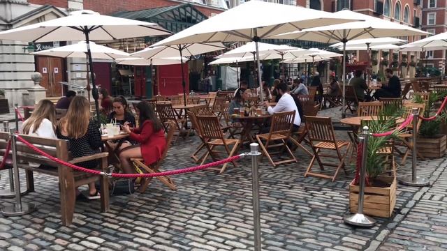 COVENT GARDEN LONDON | Walking Around Covent Garden in London to LeicesterSquare смотреть онлайн