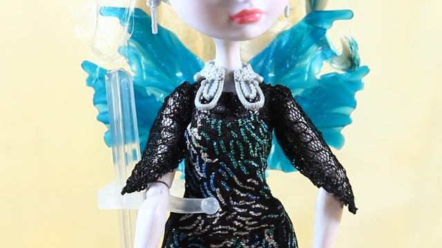Обзор куклы Ever After High Faybelle Thorn | Фэйбель Торн CDH56 смотреть онлайн