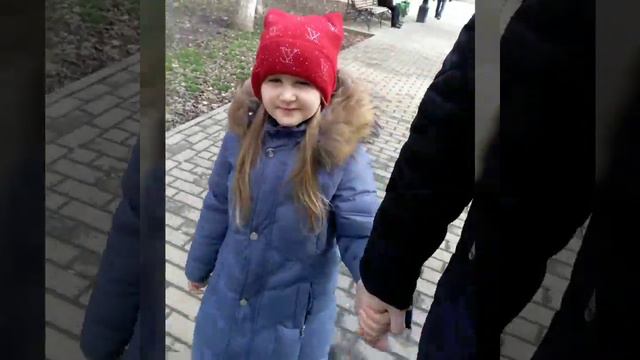 Доча с папой. ч. 1. Что такое челлендж?!) смотреть онлайн