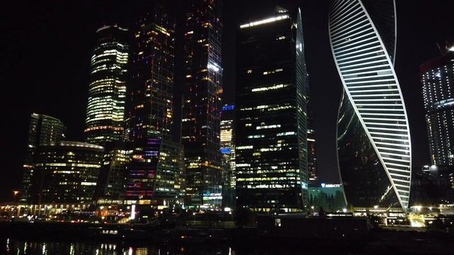 №169 Иконы Молиться ли на них и как смотреть онлайн