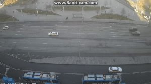 Вид на улицу Серафимовича в Москве в режиме реального времени.