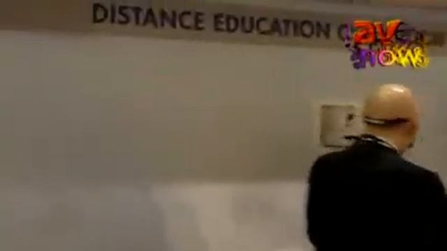 InfoComm 2011: Vaddio Demos Its Distance Education Classroom смотреть онлайн