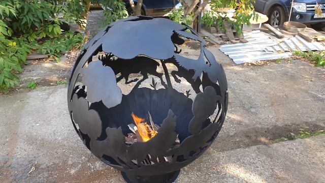 Стальная сфера для костра смотреть онлайн