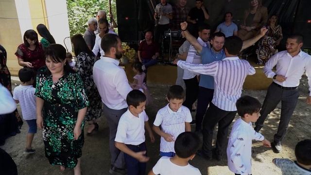 Самые Зажигательные Танцы на Свадьбе Братья порвали танцпол смотреть онлайн