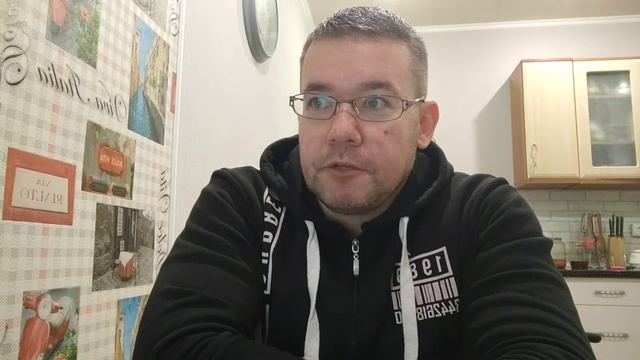 Чипизация в Швеции для удобства в ковид сертификации - лиха беда начало смотреть онлайн