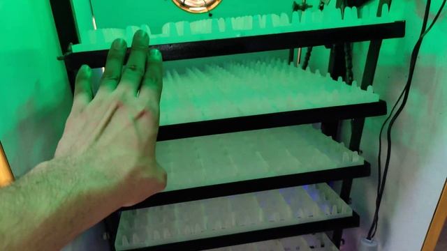 616 eggs fully automatic incubator/slim and smart size / metal rack system смотреть онлайн