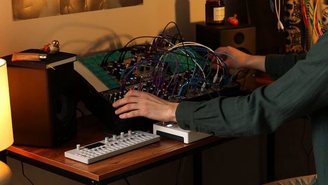 Teenage Engineering OP-1 and Modular featuring Morphagene, Plaits, Rings, Clouds, and Tides V2 смотреть онлайн