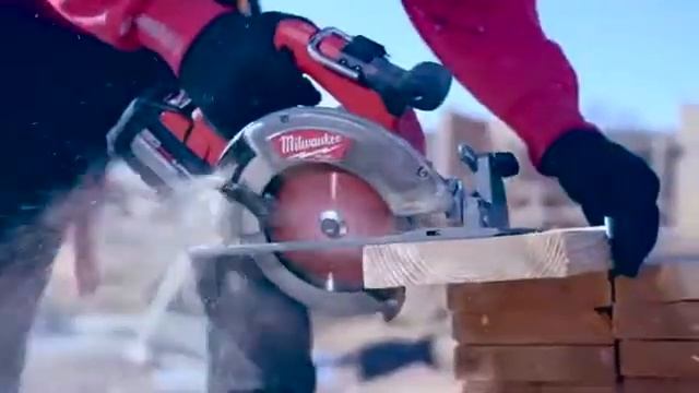 Циркулярная пила Milwaukee® M18 FUEL™ #tool24 смотреть онлайн
