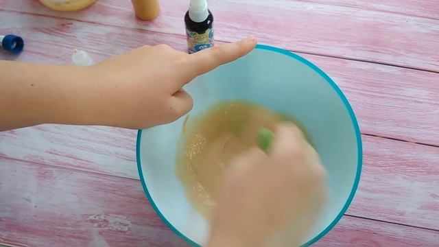 Как сделать ОЧЕНЬ МЯГКИЙ И ХРУСТЯЩИЙ СЛАЙМ / Очень лёгкий рецепт! Рабочий РЕЦЕПТ СЛАЙМА смотреть онлайн