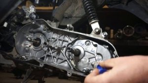 Как Мы обслуживаем скутер. На примере инжекторного Suzuki Let's 6.