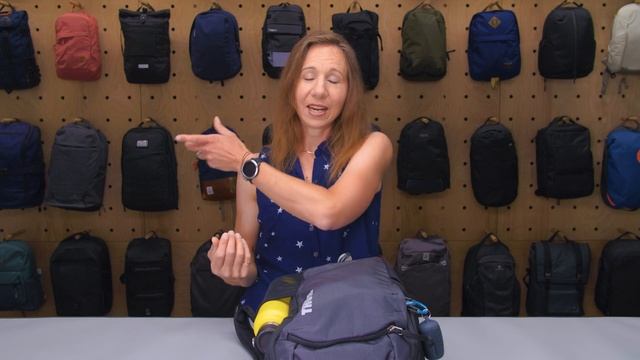 Thule EnRoute 14L Backpack Review (3 Weeks of Use) смотреть онлайн