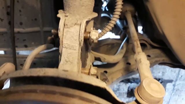 ЗАМЕНА ПЕРЕДНИХ СТОЕК, И СТОЕК СТАБИЛИЗАТОРА НА Hyundai Accent смотреть онлайн