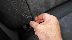 Как снять заднее сиденье без инструмента в Фольксваген гольф 6 !( VW Golf 6) | легко и просто!