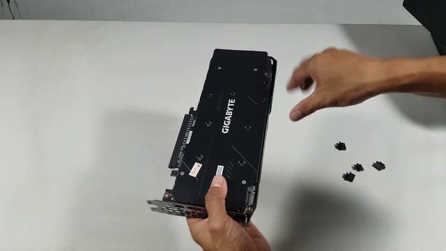 Gigabyte Radeon RX 5700XT Gaming OC 8GB [Unboxing]