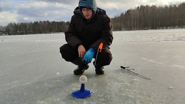 ПЕРВЫЙ ЛЕД! РЫБАЛКА В ИВАНОВСКОЙ ОБЛАСТИ, ЩУКА ЕСТЬ, ОКУНЯ НЕТ смотреть онлайн