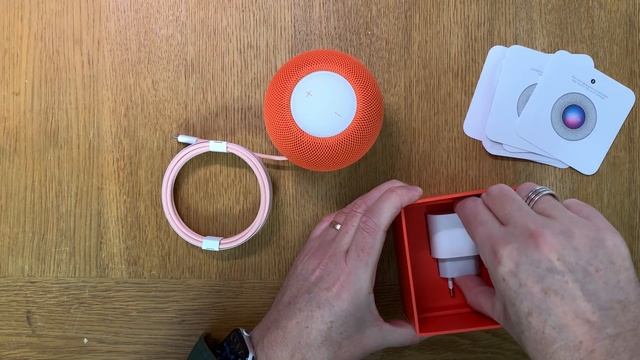 Unboxing an Apple HomePod mini - Finally available here in Sweden! смотреть онлайн