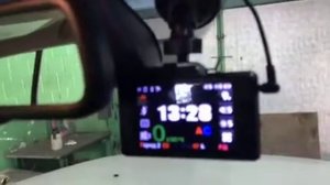 Установка видеорегистратора на автомобиль Mitsubishi Pajero – это решение множества проблем