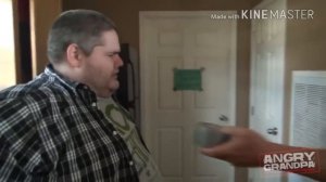 Злой дед сломал очки майкла из-за бриджет