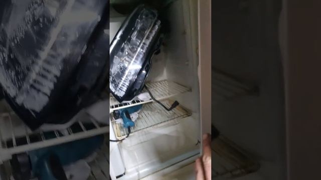 греем клеем переднюю фару Тигуан 2019 ремонт