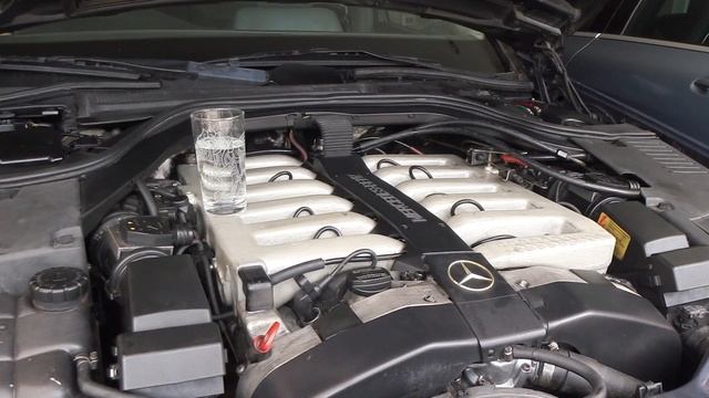 V12 Engine Benz 600SEL M120 Engine start up sound смотреть онлайн