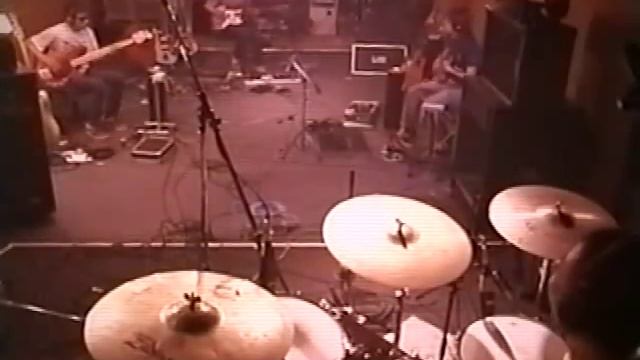 cruyff in the bedroom -- sunflowers bloom in dark смотреть онлайн