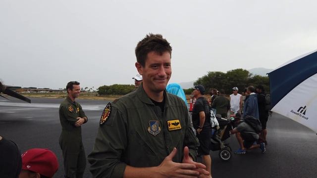 F-22 Raptors On Maui - Talking with the Pilots смотреть онлайн