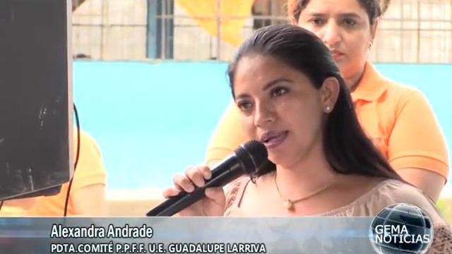 GAD Municipal y padres de familia de la U E Guadalupe Larriva unen esfuerzos para construir cancha смотреть онлайн